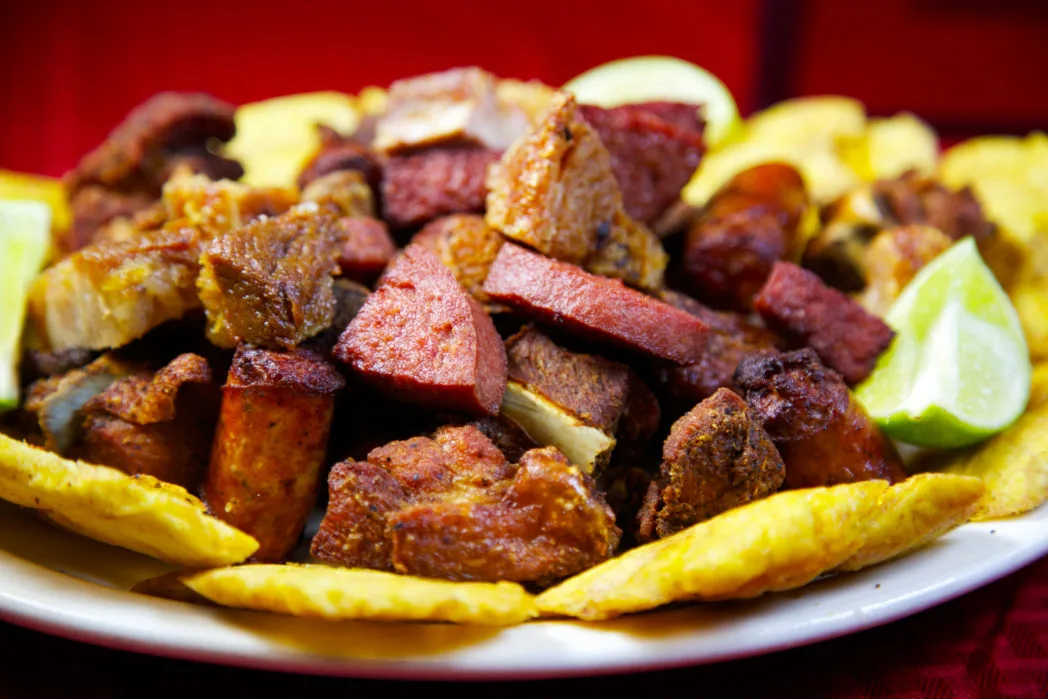 Longaniza con Tostones